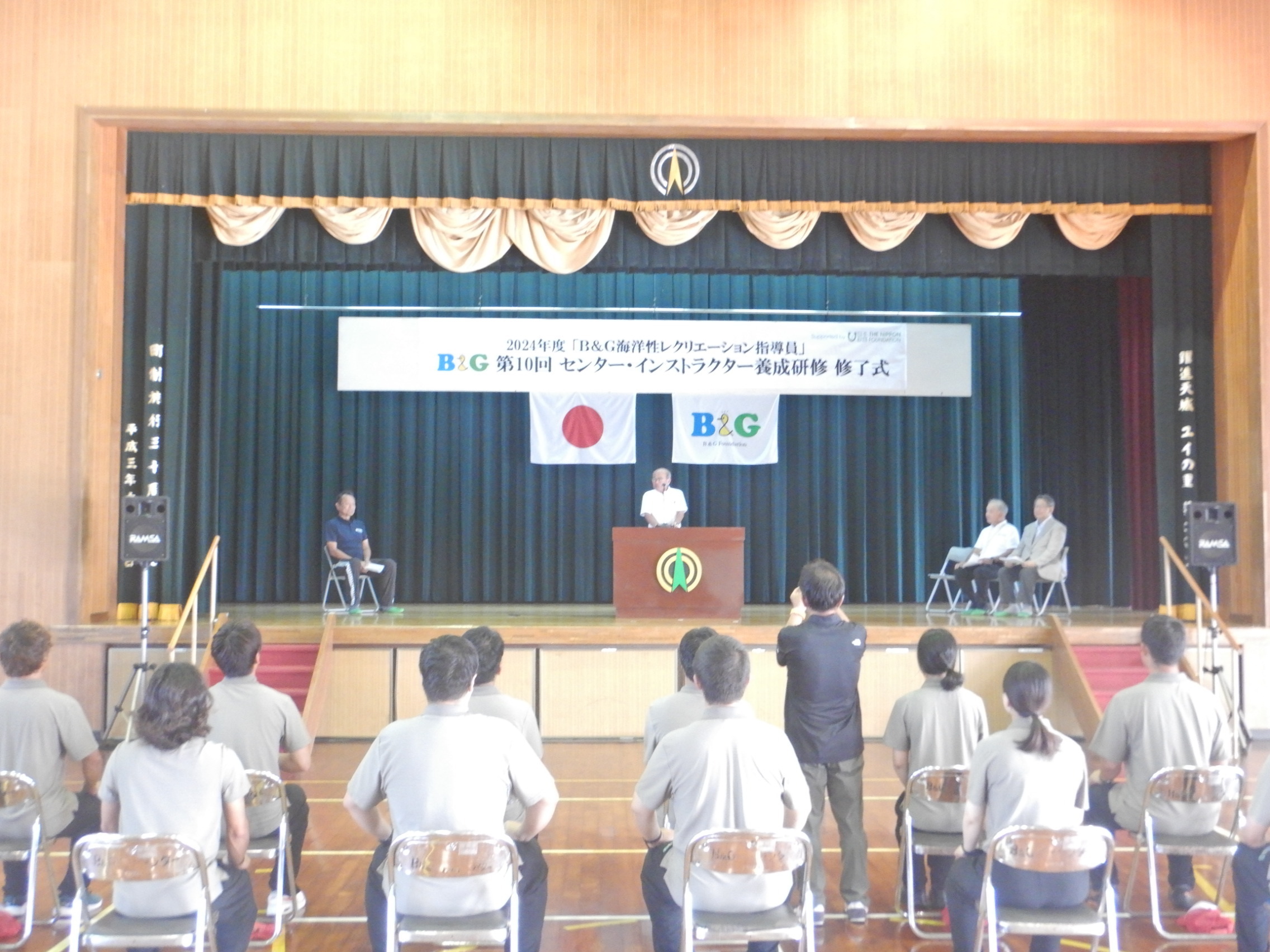 DSCN7999.JPG